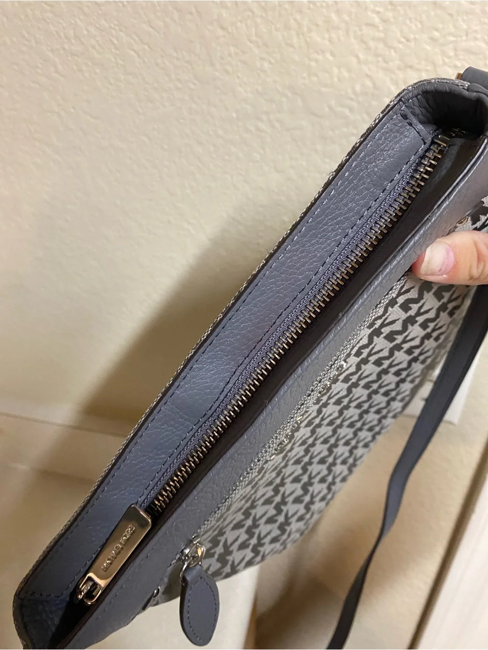 Michael Kors front zipper