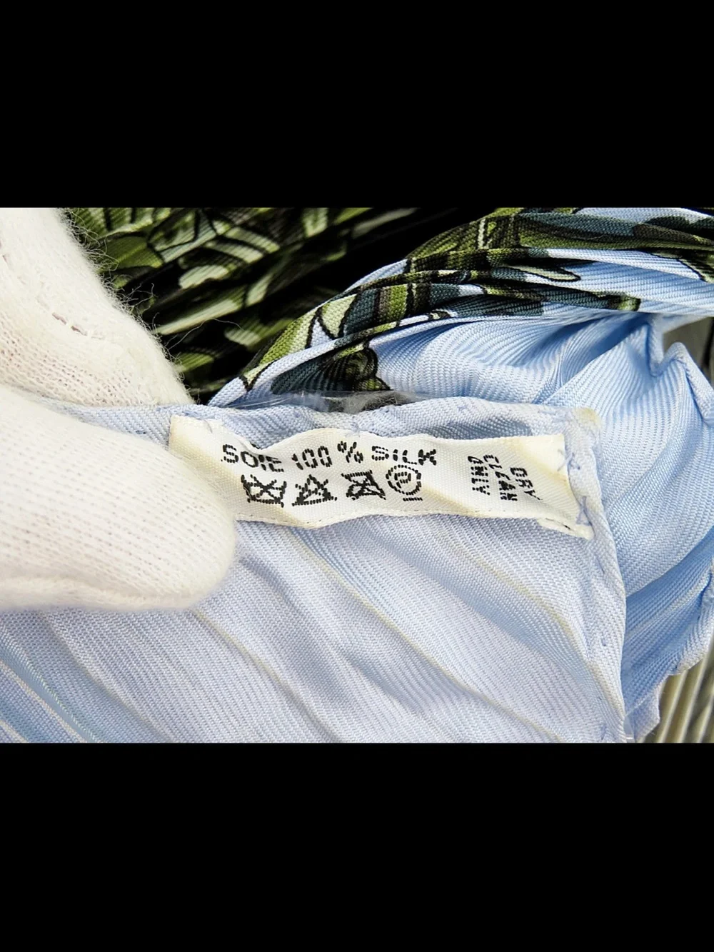 Hermes silk olive cream