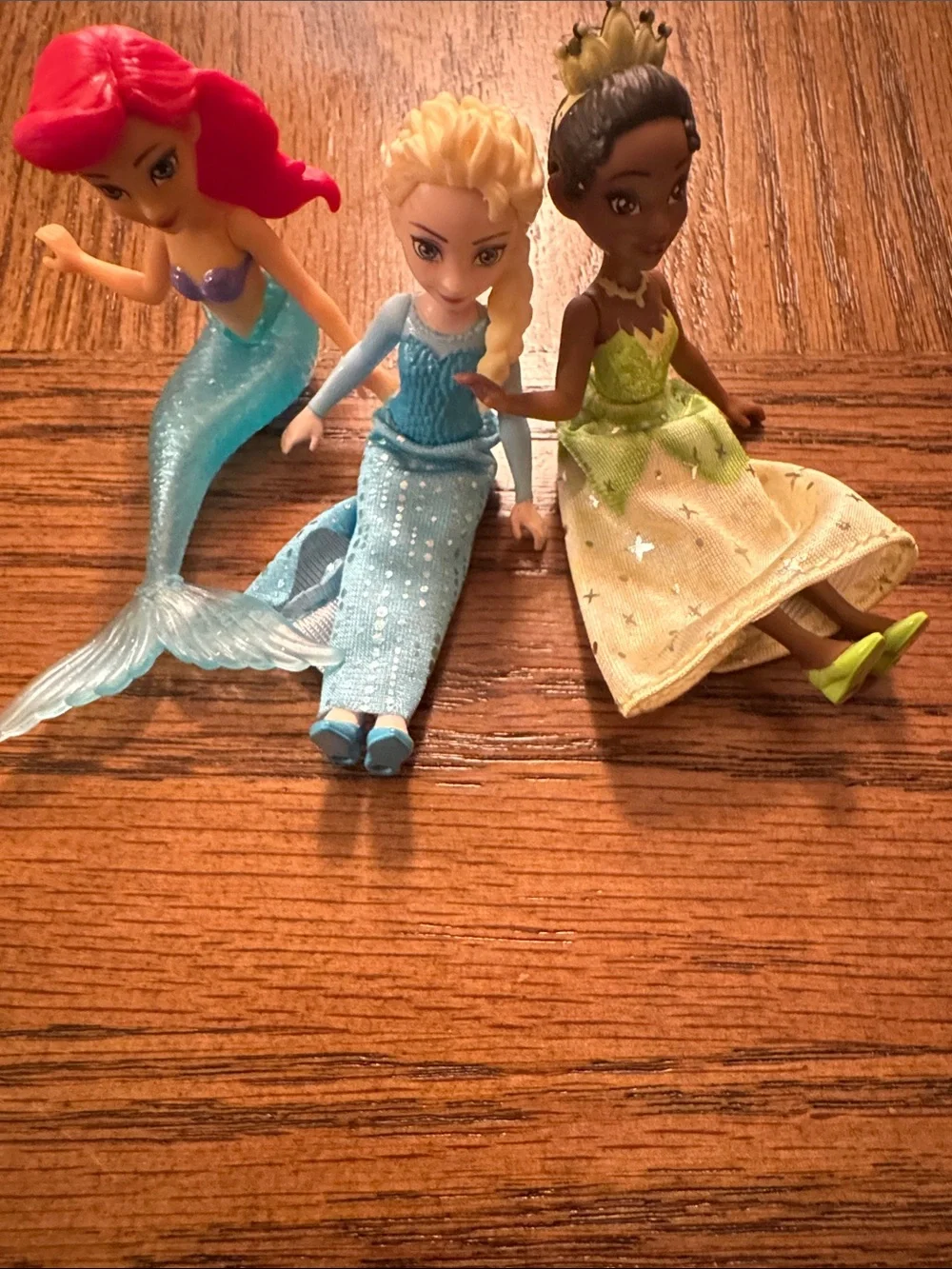 Disney display posable mini