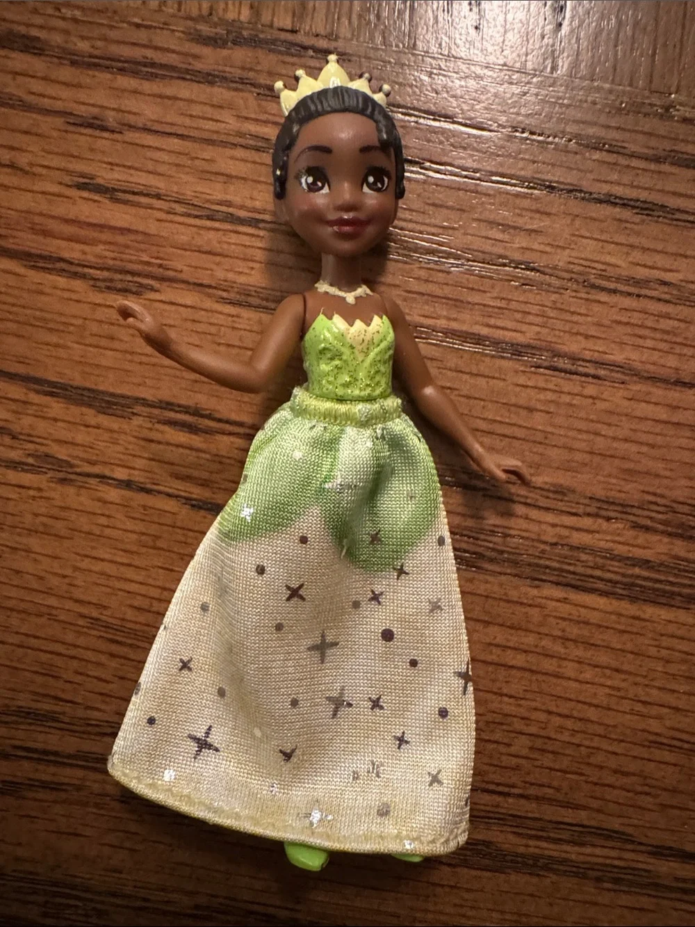 Disney display brand