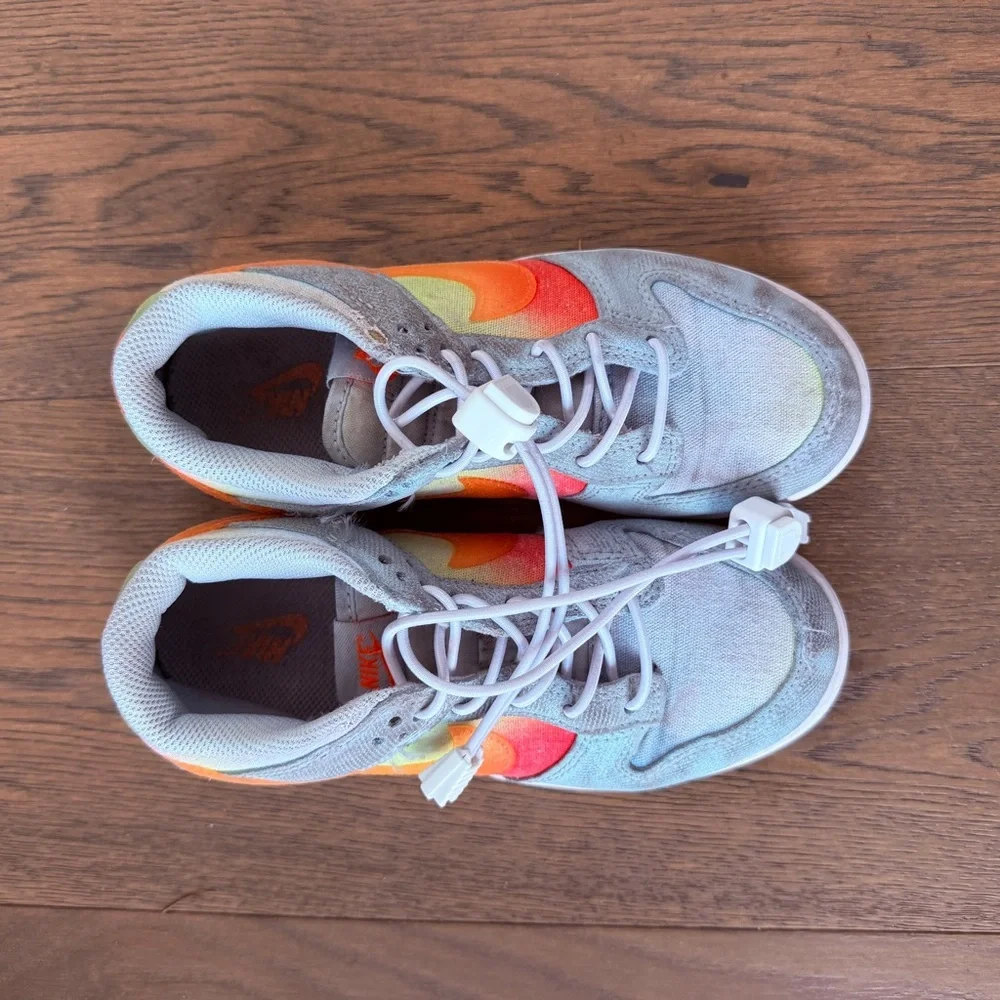 Nike Dunk Low sneakers “Heat Map