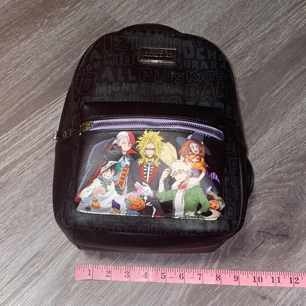 Bioworld pocket black stylish