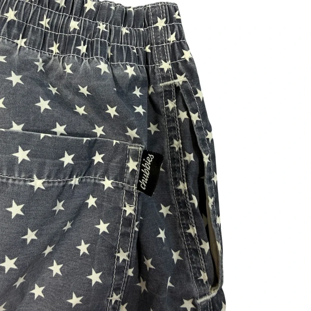 chubbies show off