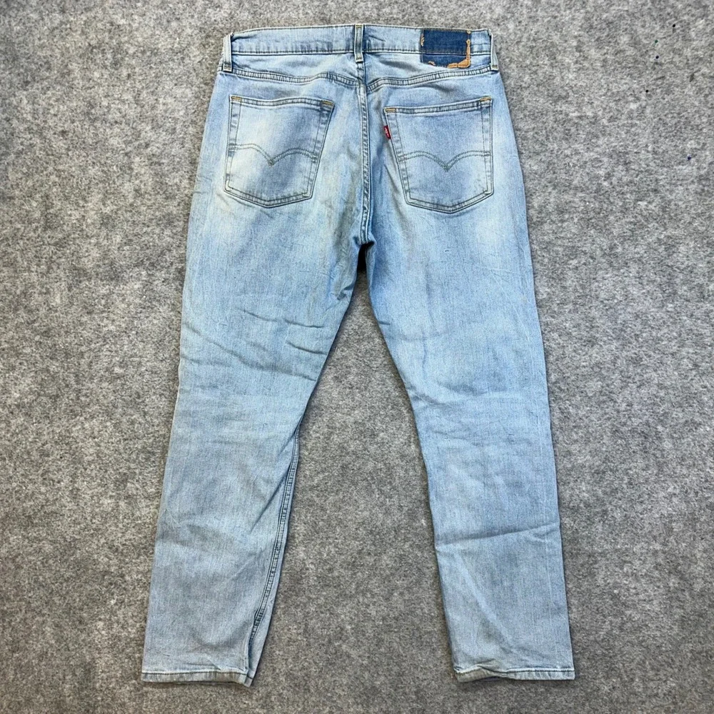 Levis lot four