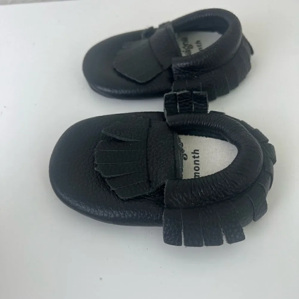 Z by yoon designs months new without