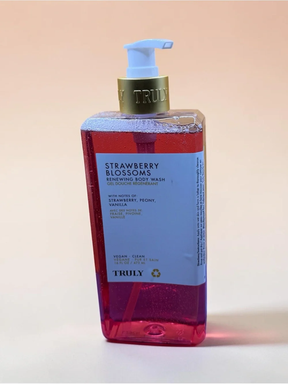 TRULY Strawberry Blossoms Body Wash - 473 ml