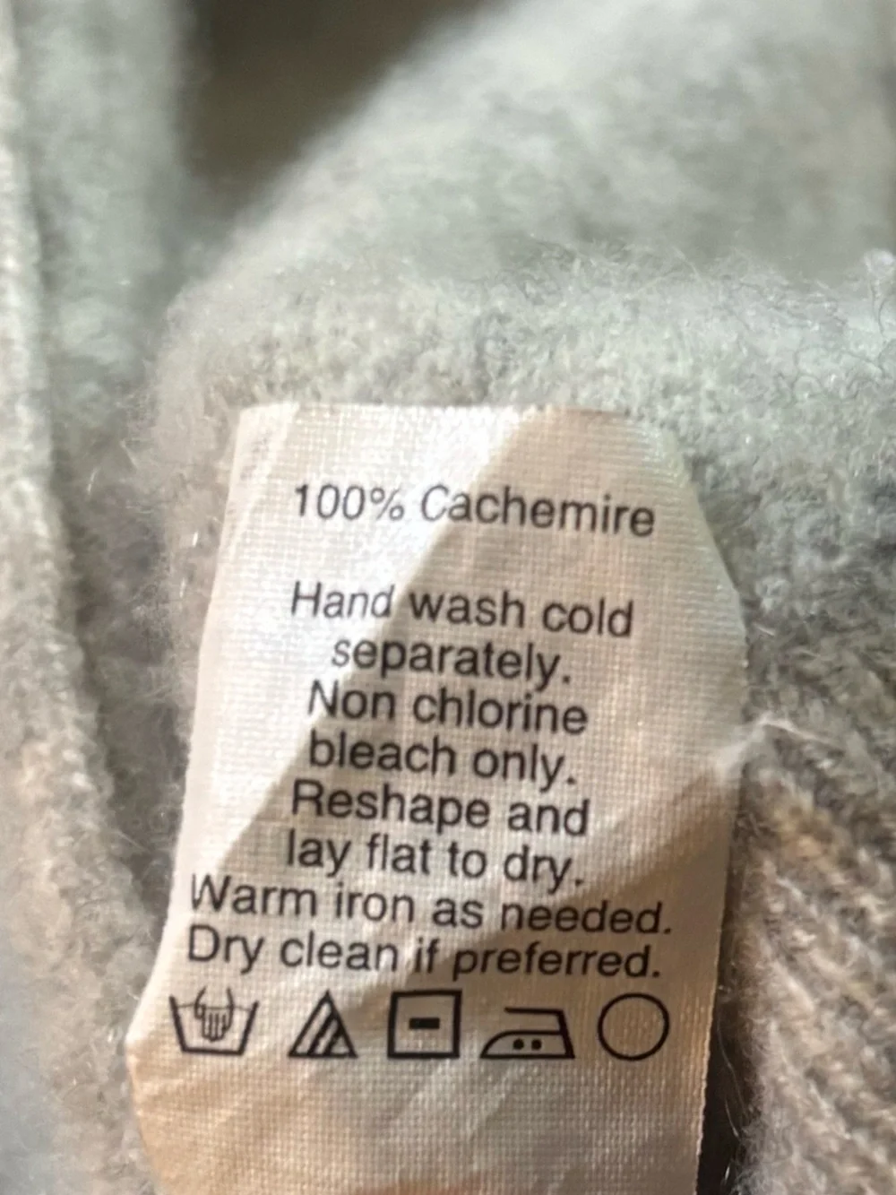 Italian Cashmere luxurious 100%