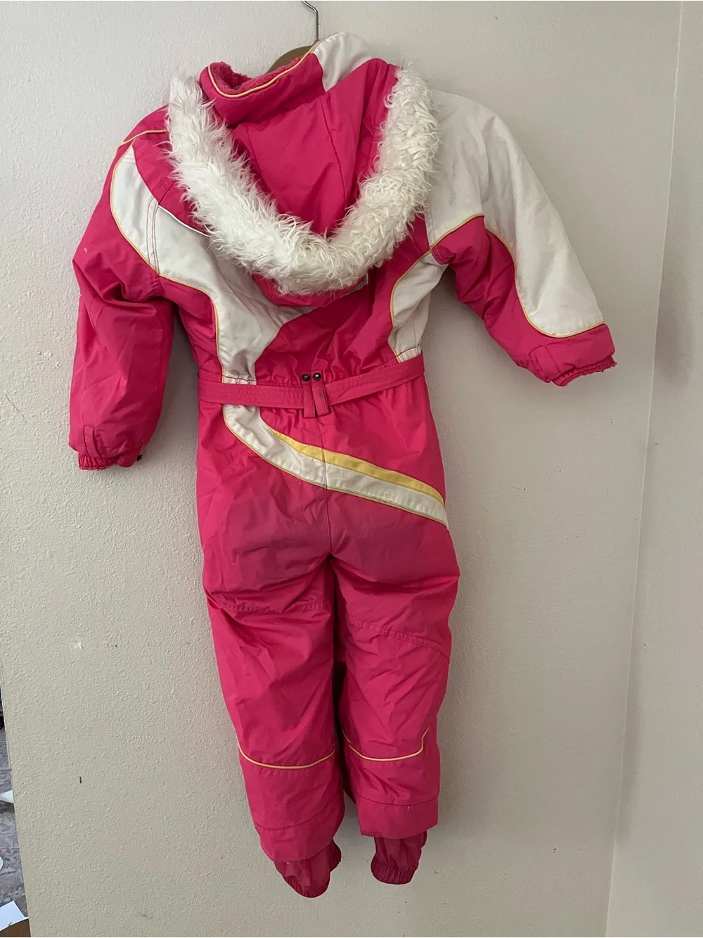 Obermeyer bright pink