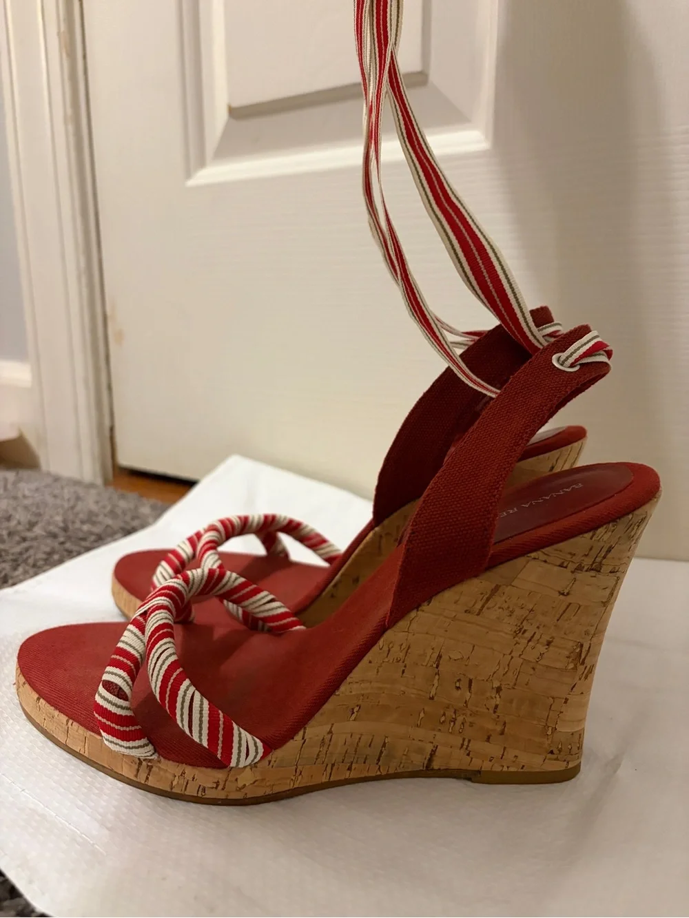 Banana Republic red wedge