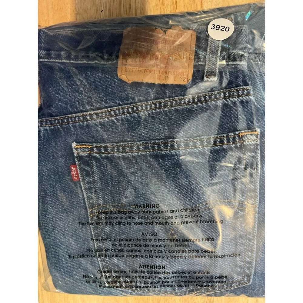 Levis all measurements