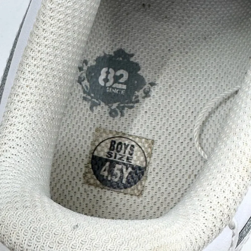 Nike youth air