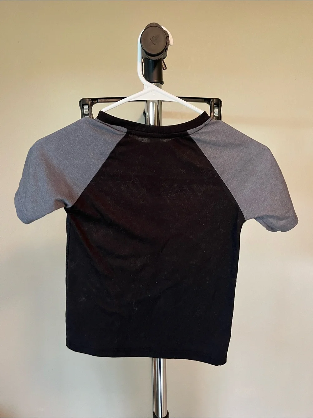 N/A comfortable black