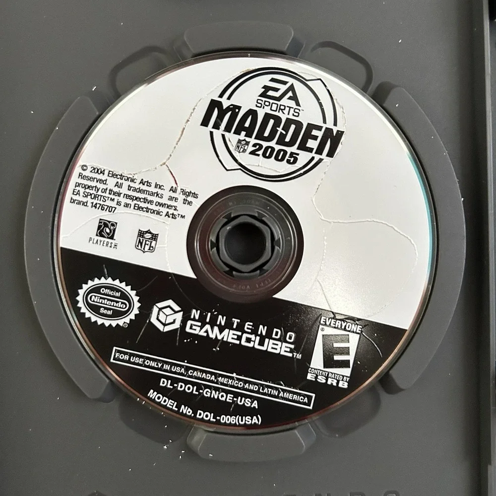 Madden NFL 2005 (Nintendo GameCube, 2004) - (CIB, Tested)