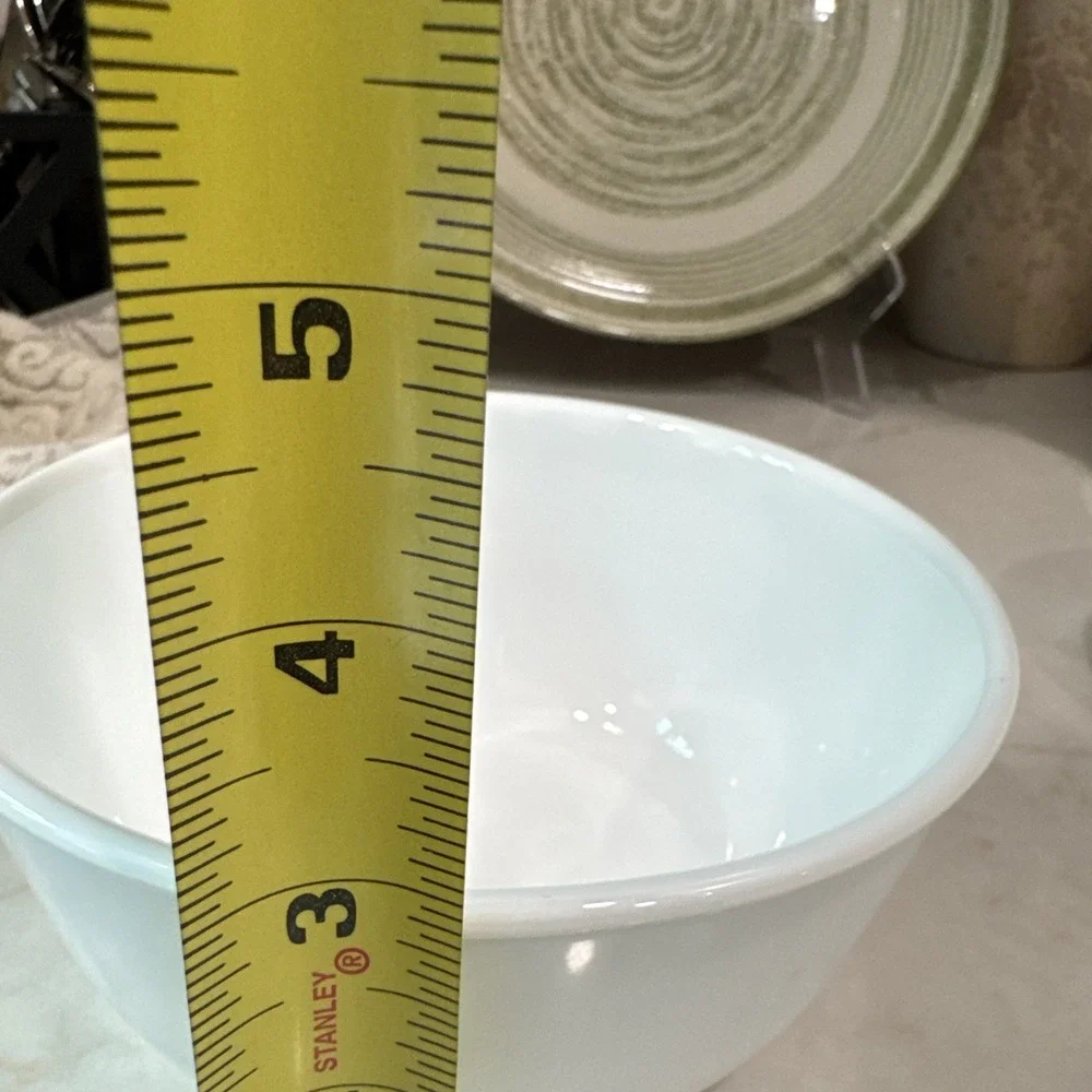 Corelle excellent barely