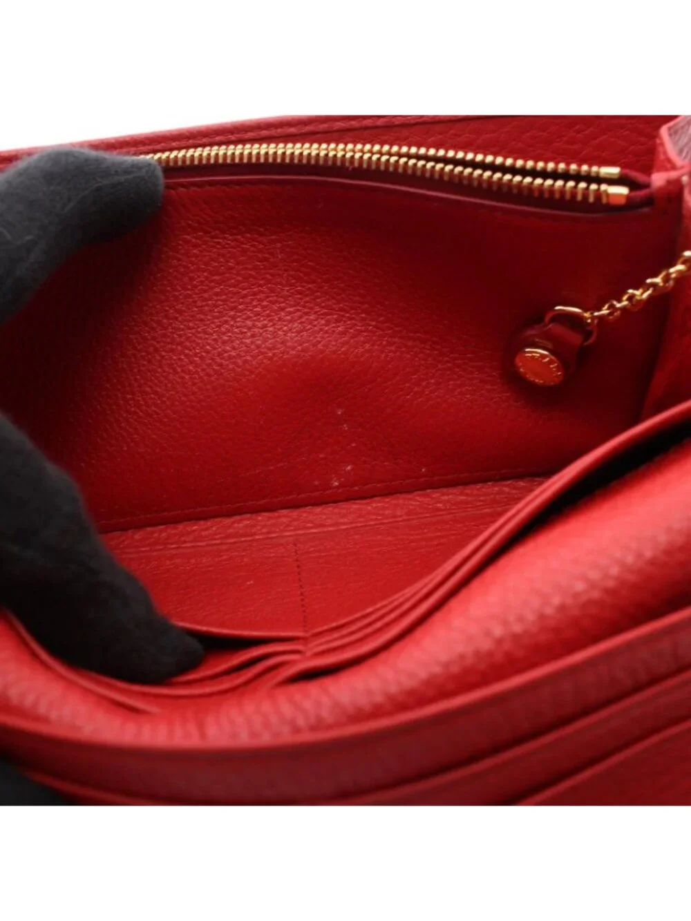 Prada this authentic