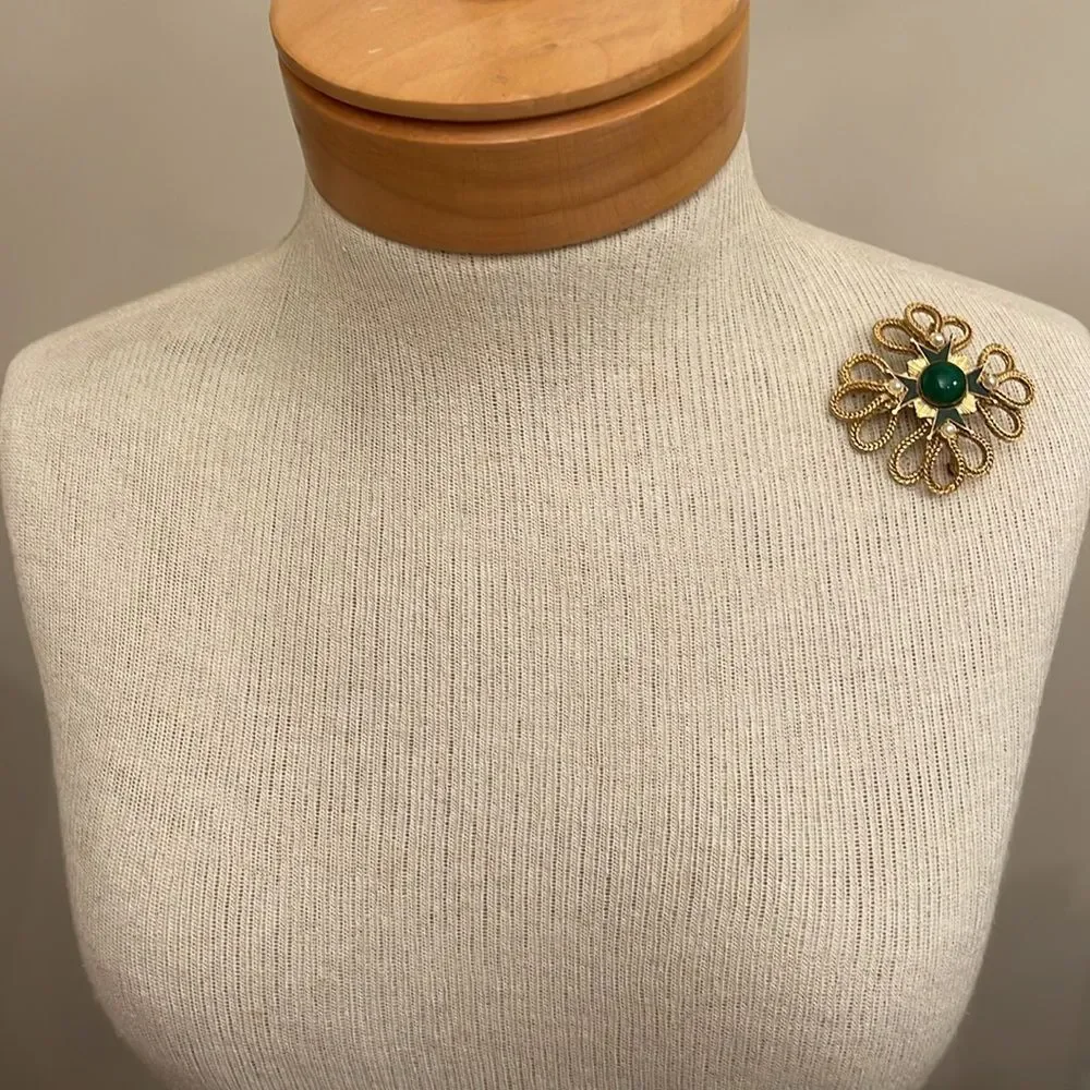 Vintage brand accessocraft