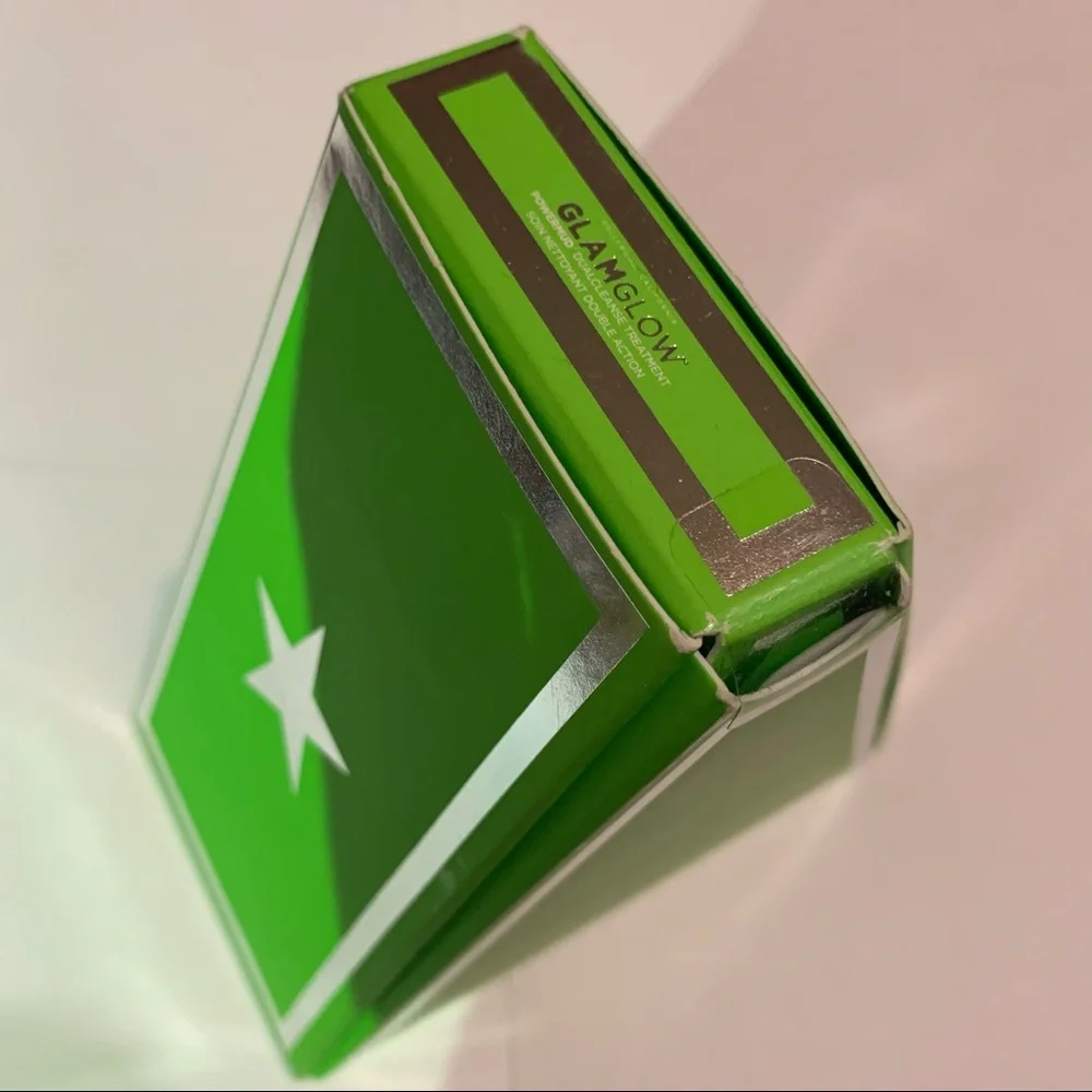 GLAMGLOW new box