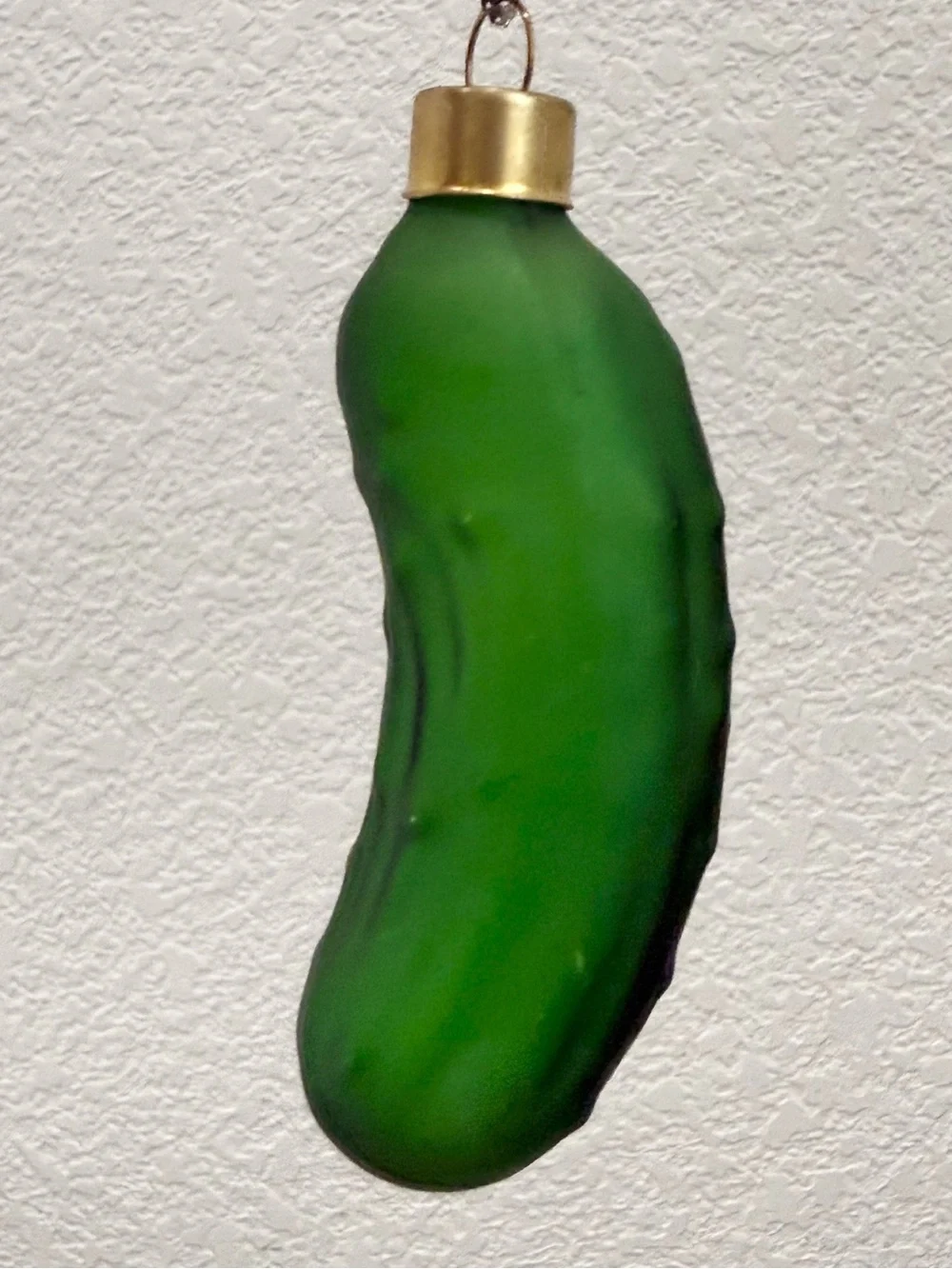 Lot 7 Vintage Handblown Glass 3.75” Pickle Ornaments