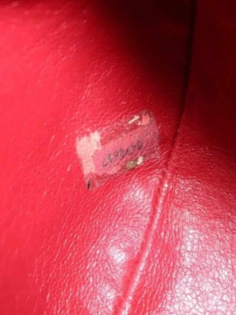 CHANEL brand	chanel color	red
