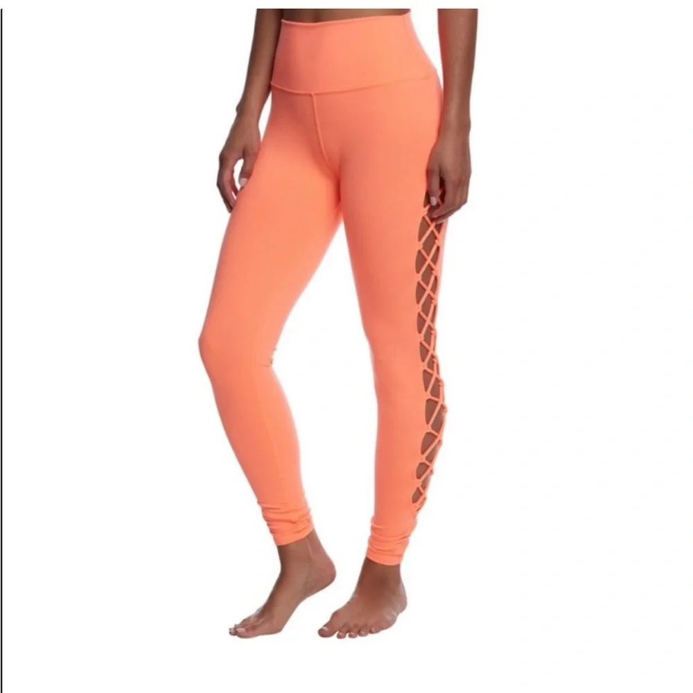 ALO Yoga alo yoga