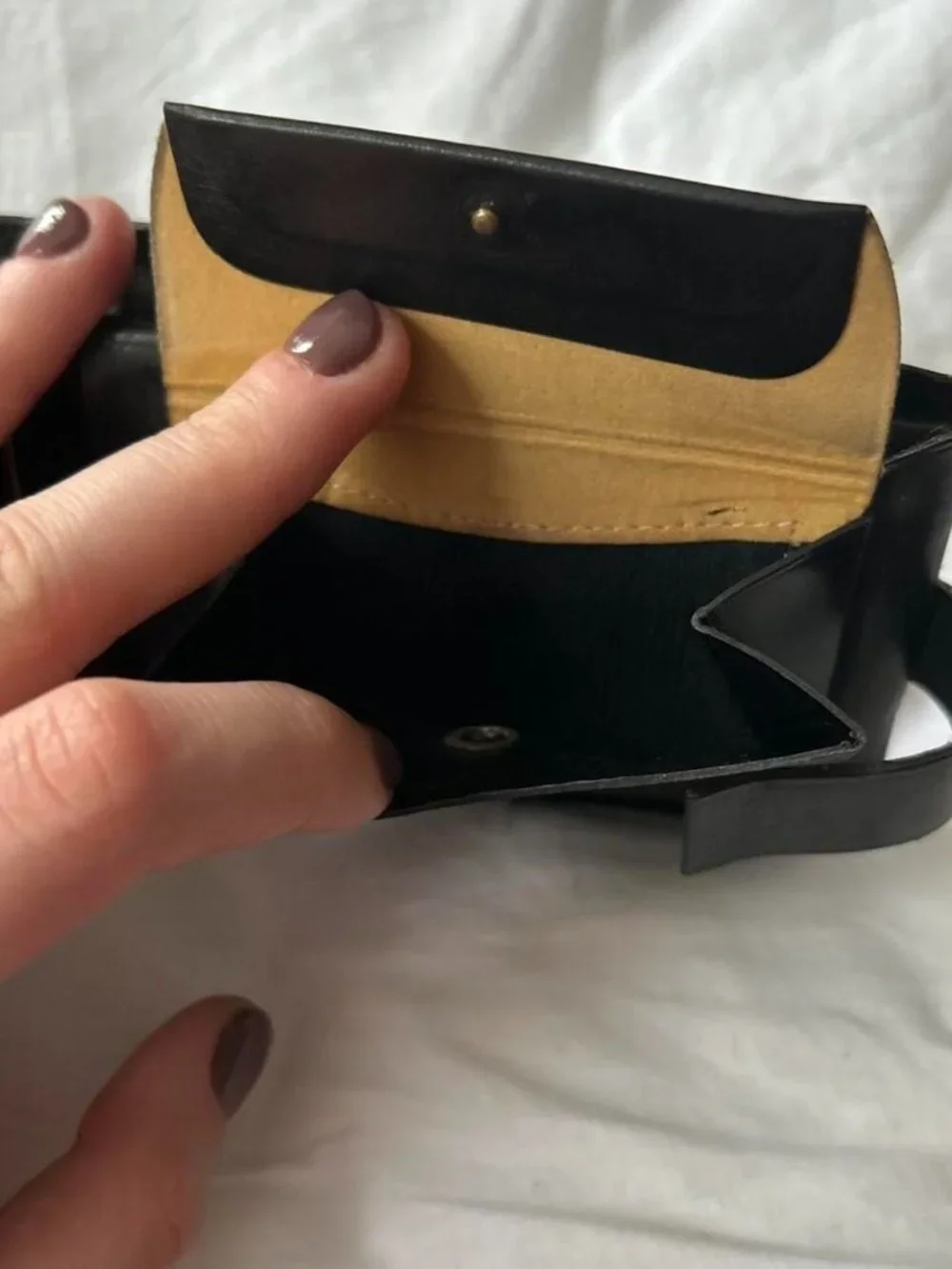 Buxton vintage black