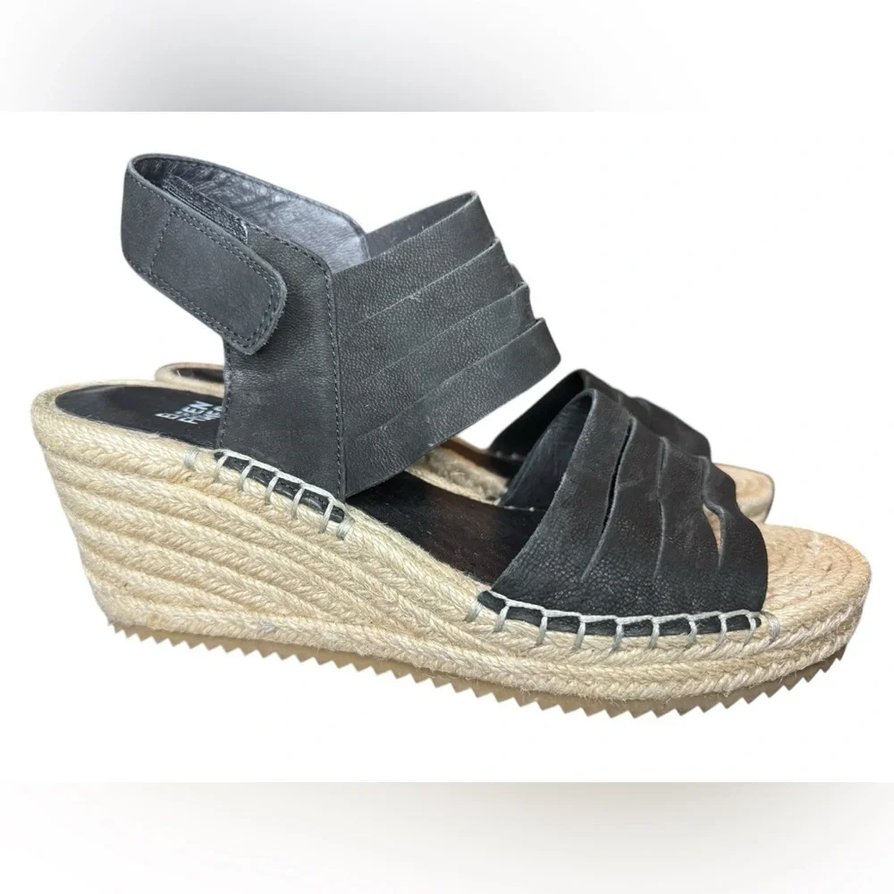 Eileen Fisher brand eileen