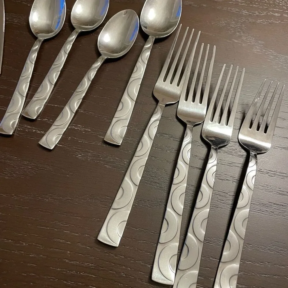 Pfaltzgraff 18/10 Garland Frost Extra Flatware Pieces