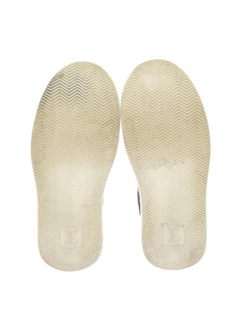 Louis Vuitton louis height code