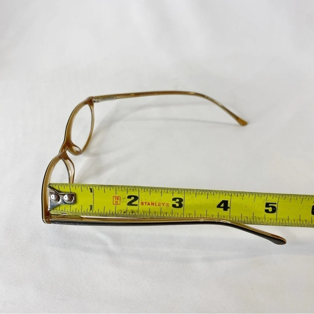 Elizabeth Arden these glasses