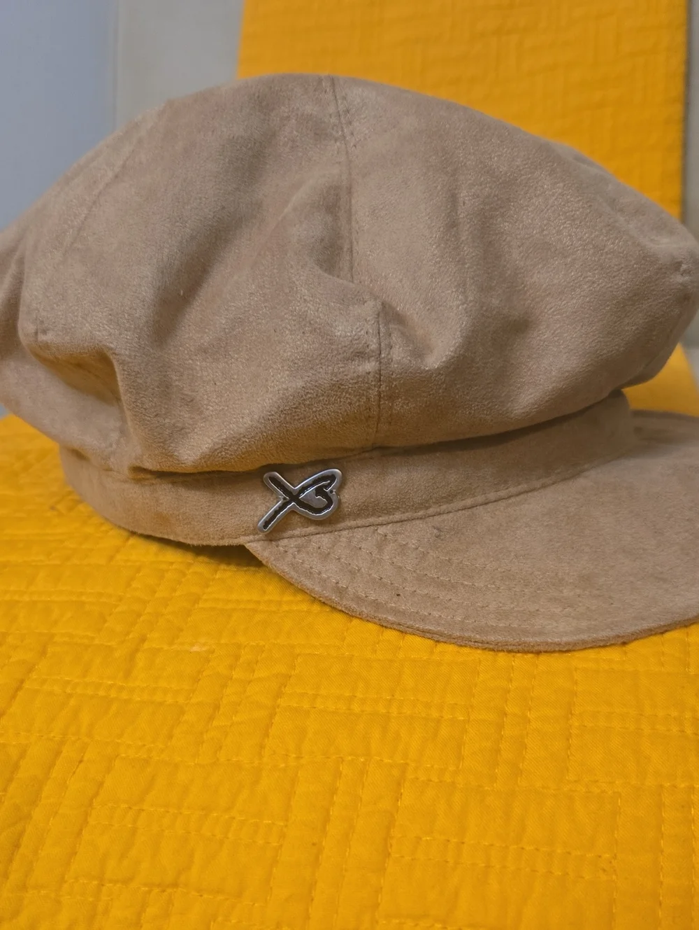 Betmar New York Suede Tan Baker Boy Cap
