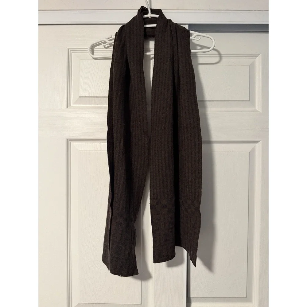 Fendi Merino Wool Vintage Brown Scarf Made In Italy Monogram Old Money