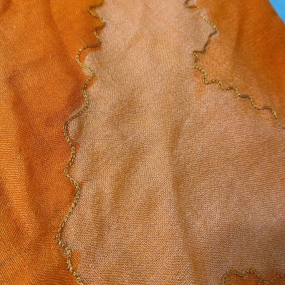 pashmina b#18 zoomed