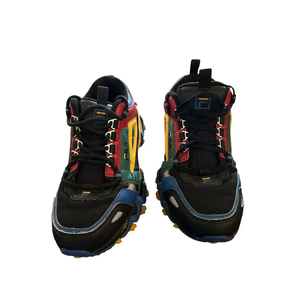 Fila step into