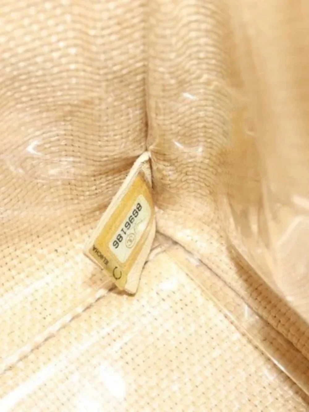 CHANEL serial keeping size