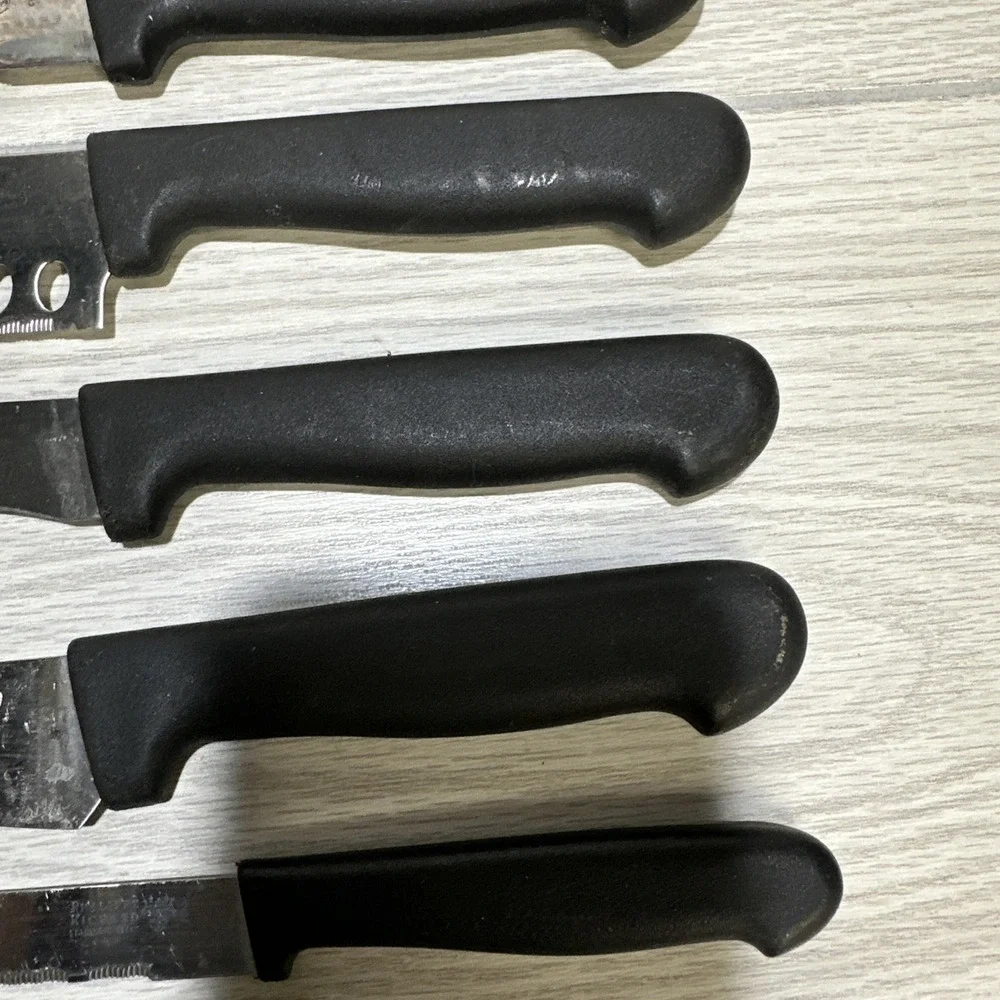 Philippe Richard Stainless Steel Kitchen Knives (Set of 7) Plastic Handle‎