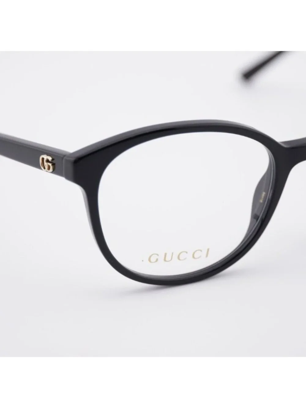 Gucci authentic gg1996o