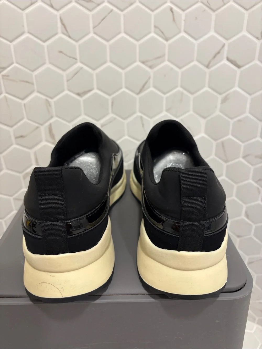 Japan H elevate everyday