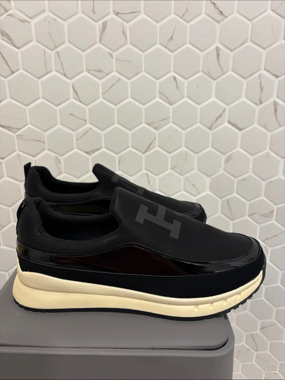 Japan H elevate everyday