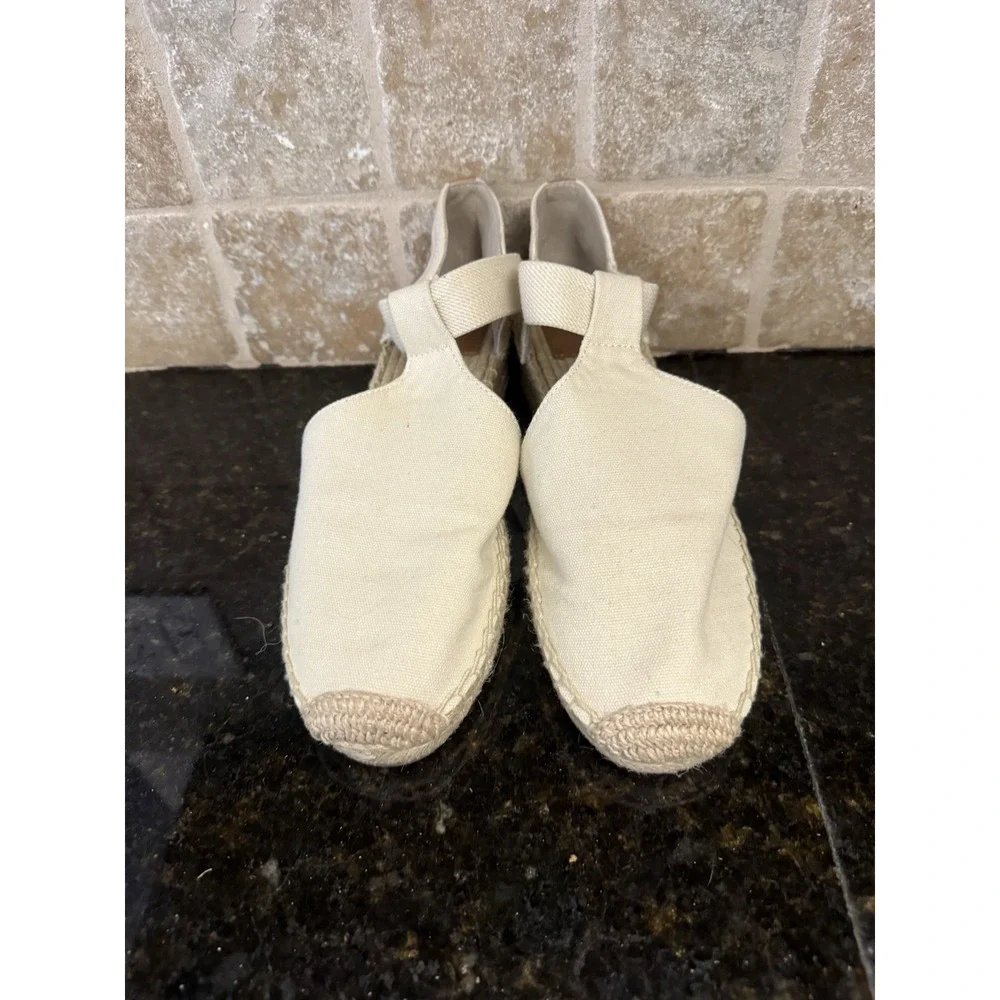 Tory Burch these are