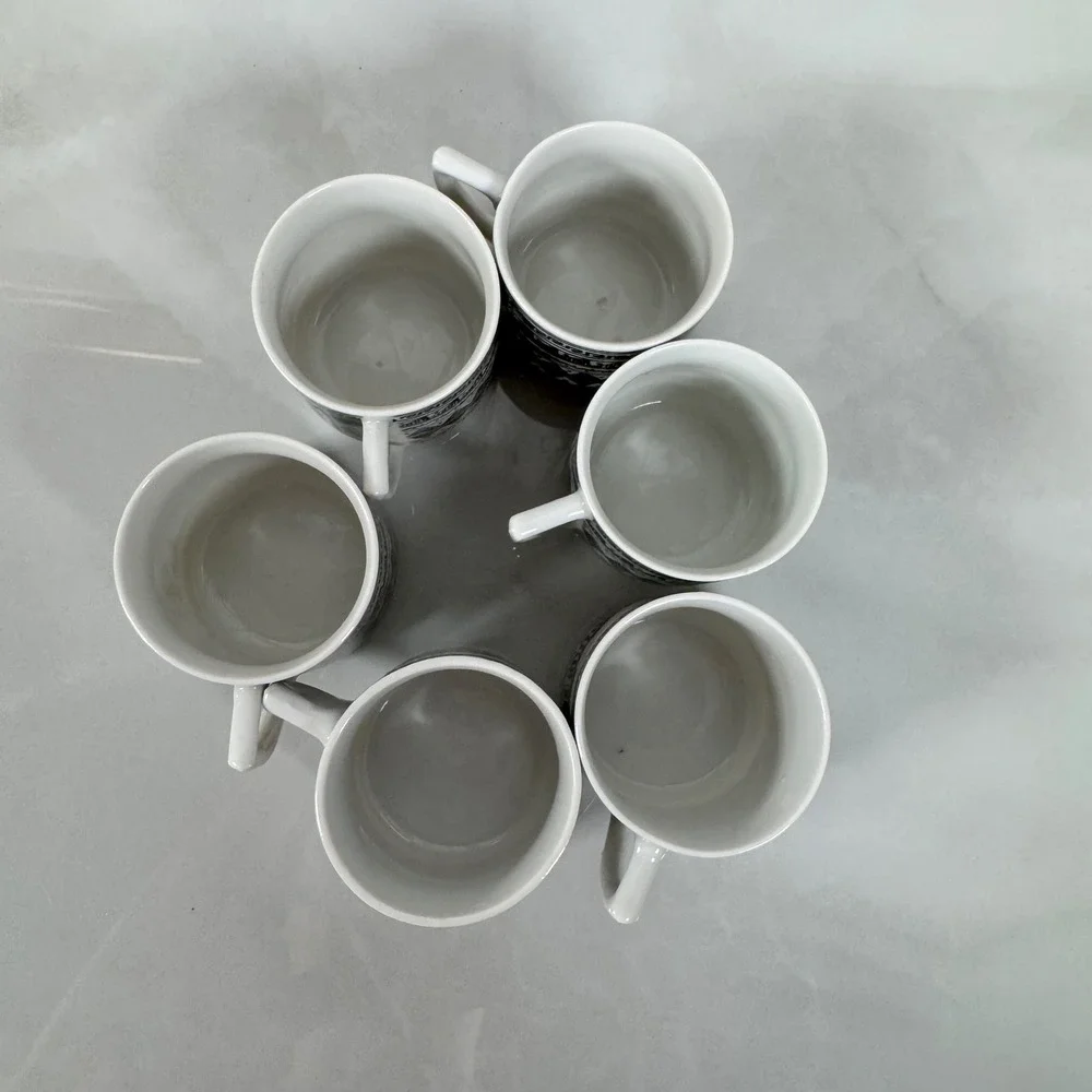 Robbia vintage porcelain