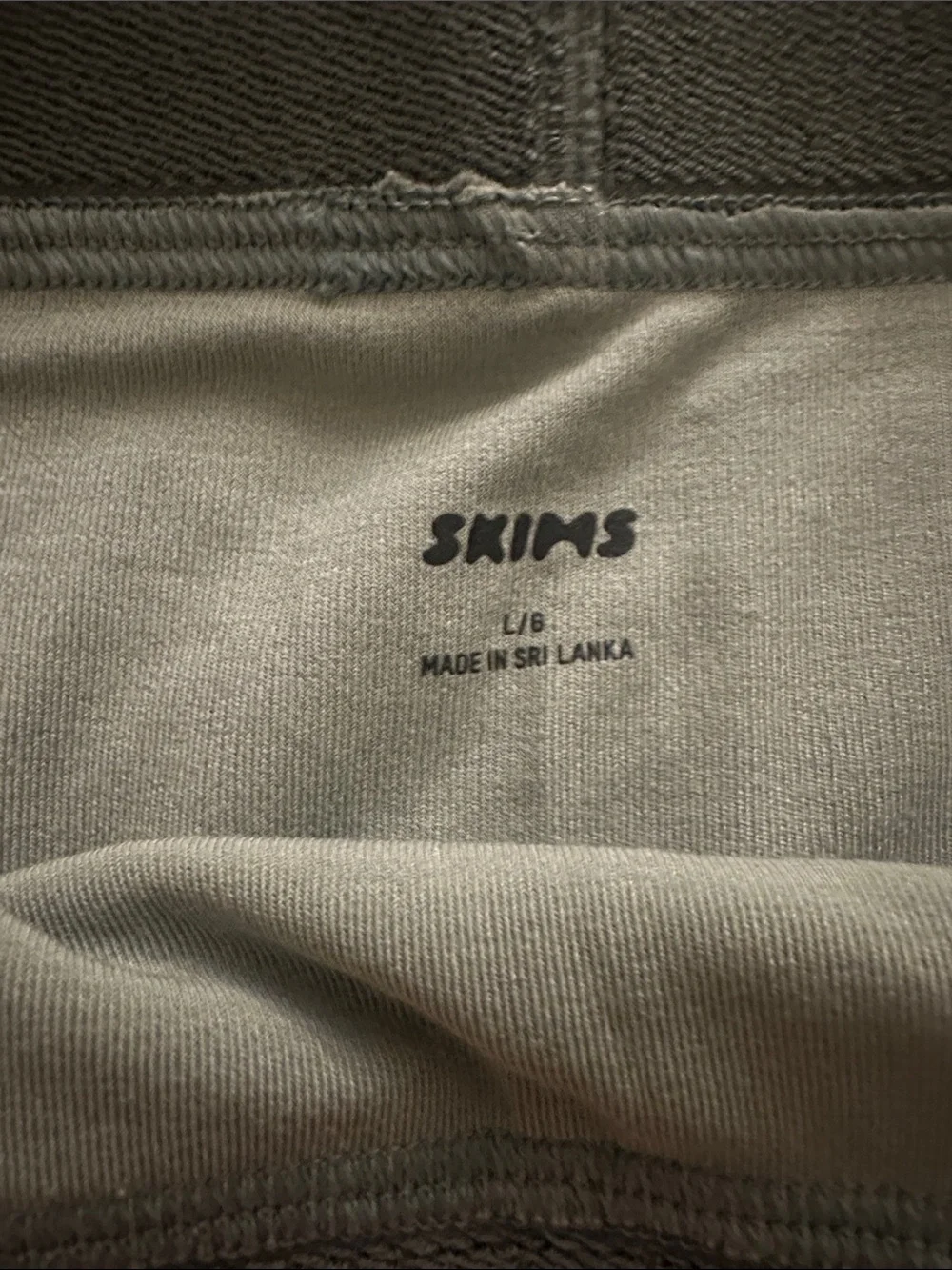 SKIMS new without