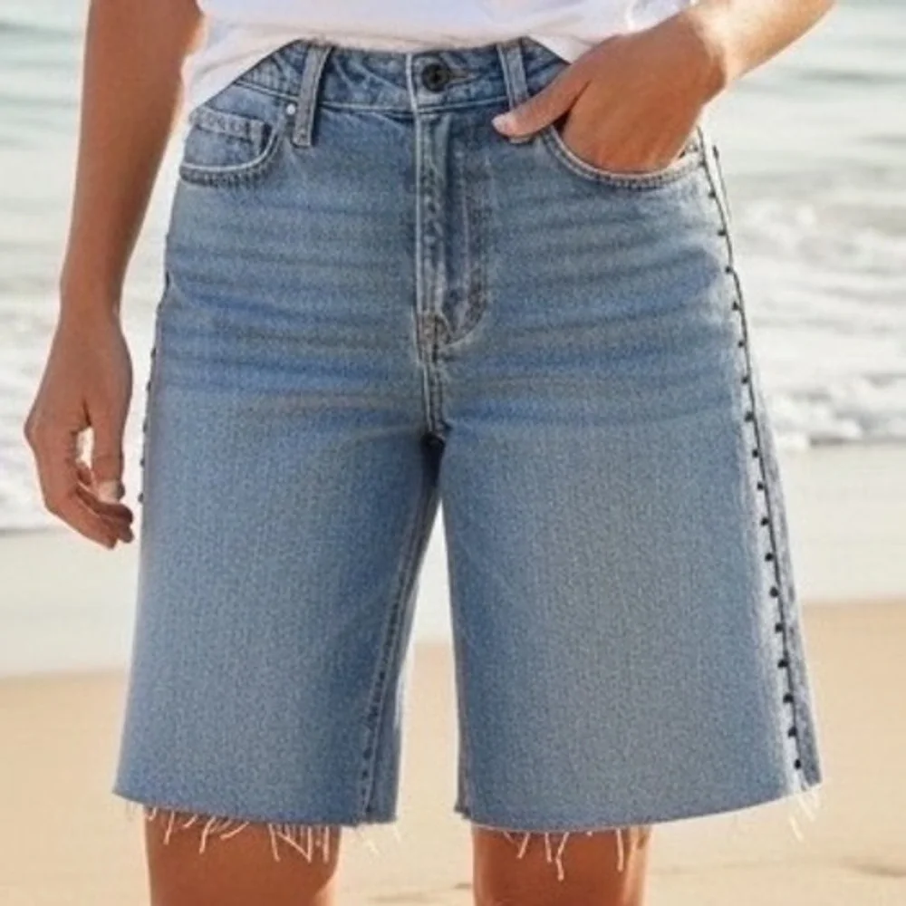 Camila Coelho High Waist Midi Studded Denim Shorts Light Wash Blue‎ Boho Rocker