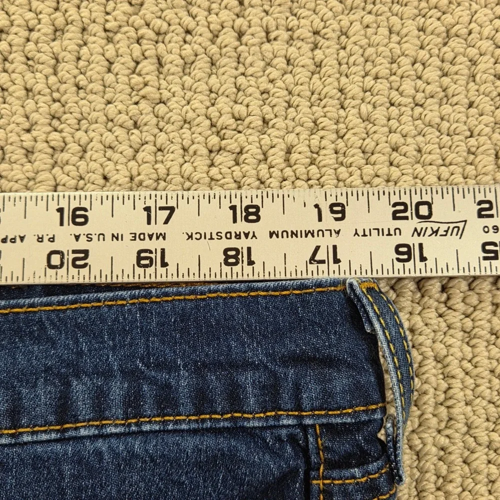 Levis measurements waist