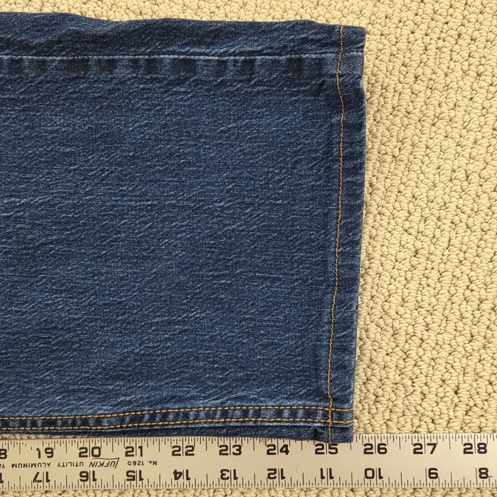 Levis measurements waist