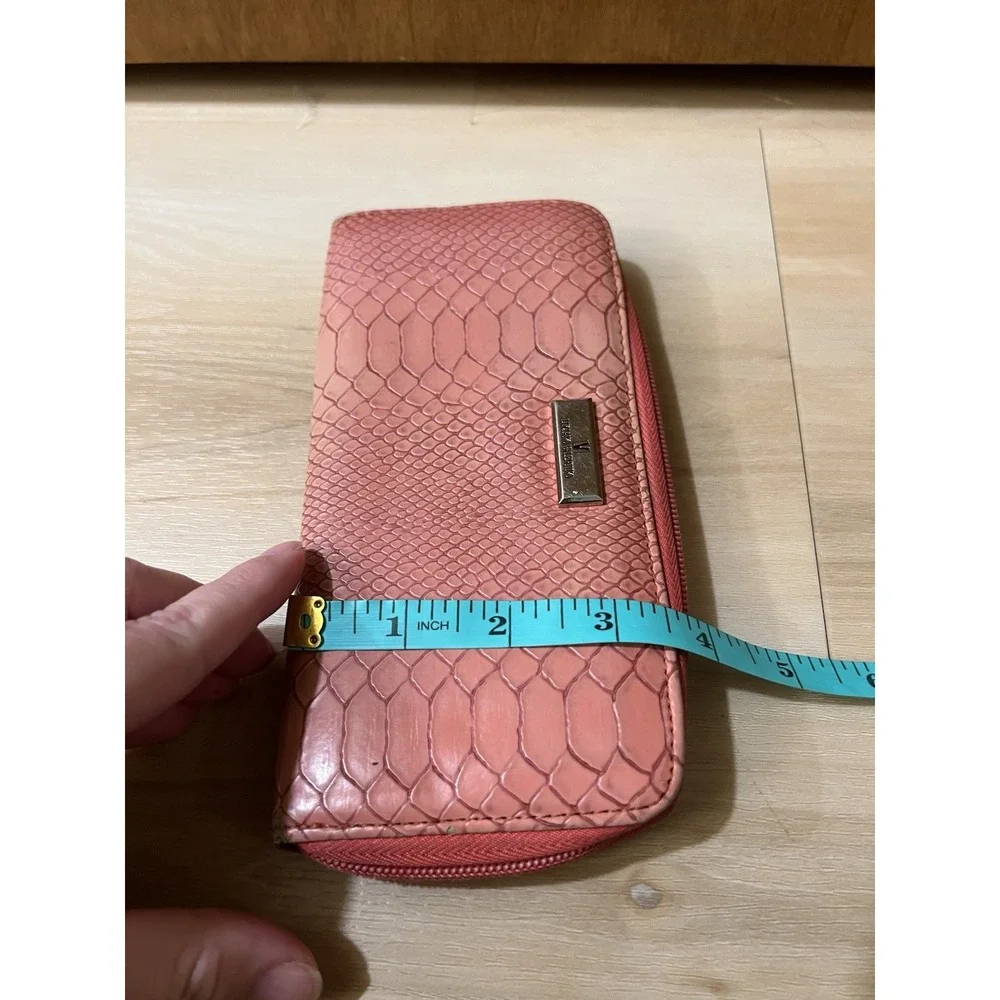 Valentino heavy wear
