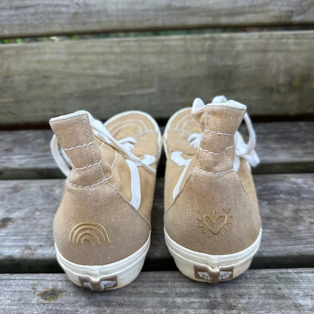 Vans unique tan
