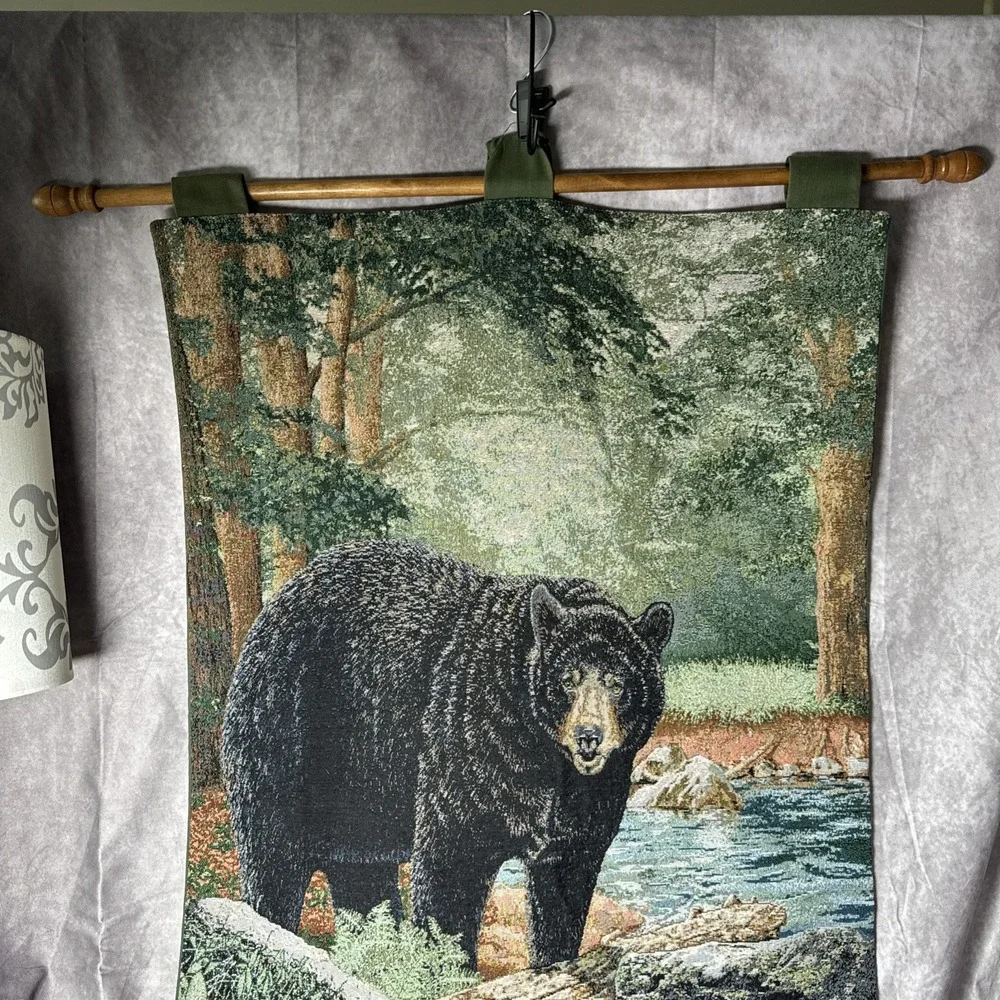 BLACK BEAR Wall Tapestry With Hanging Rod Cabin Hunting‎ Mancave Decor 35