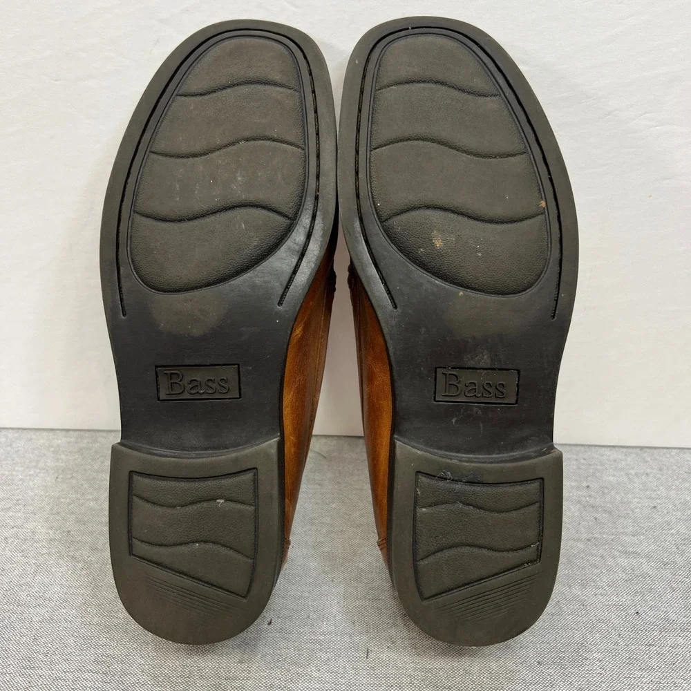 G.H. Bass & Co. bass leather