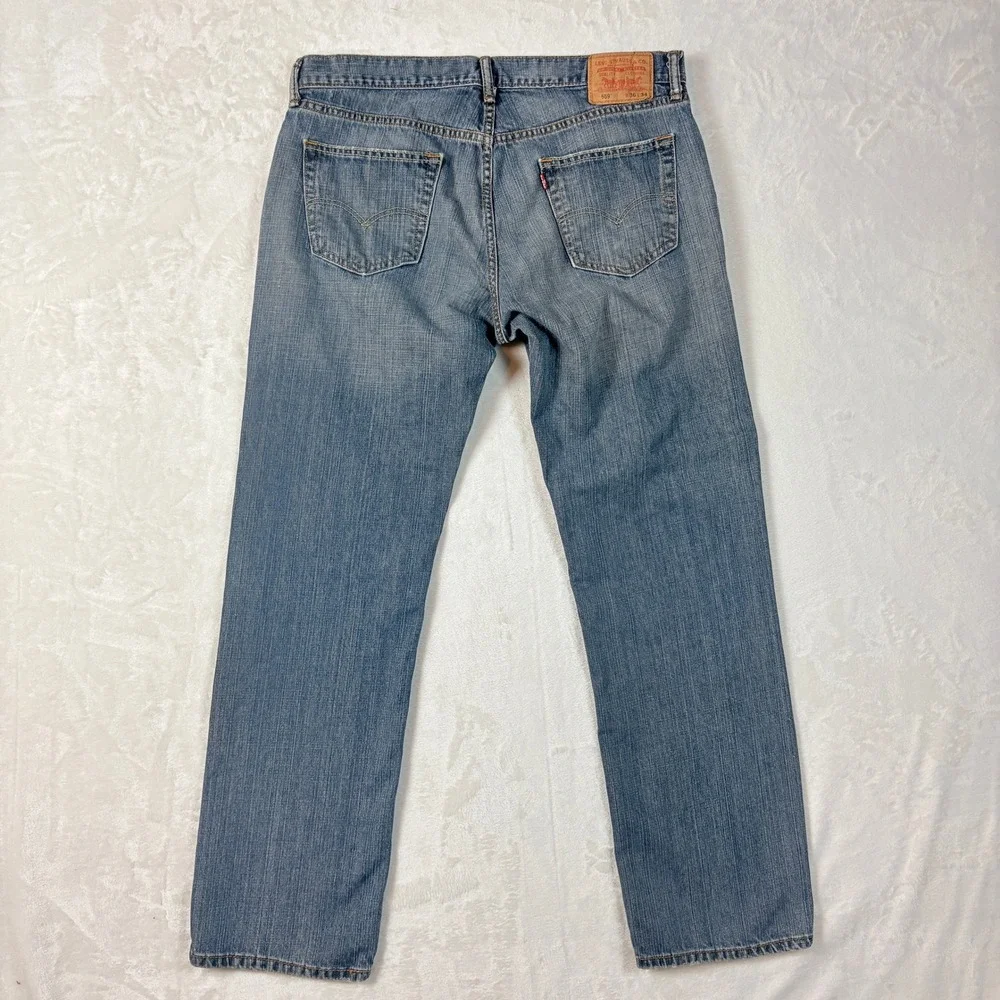 Levis levi 559