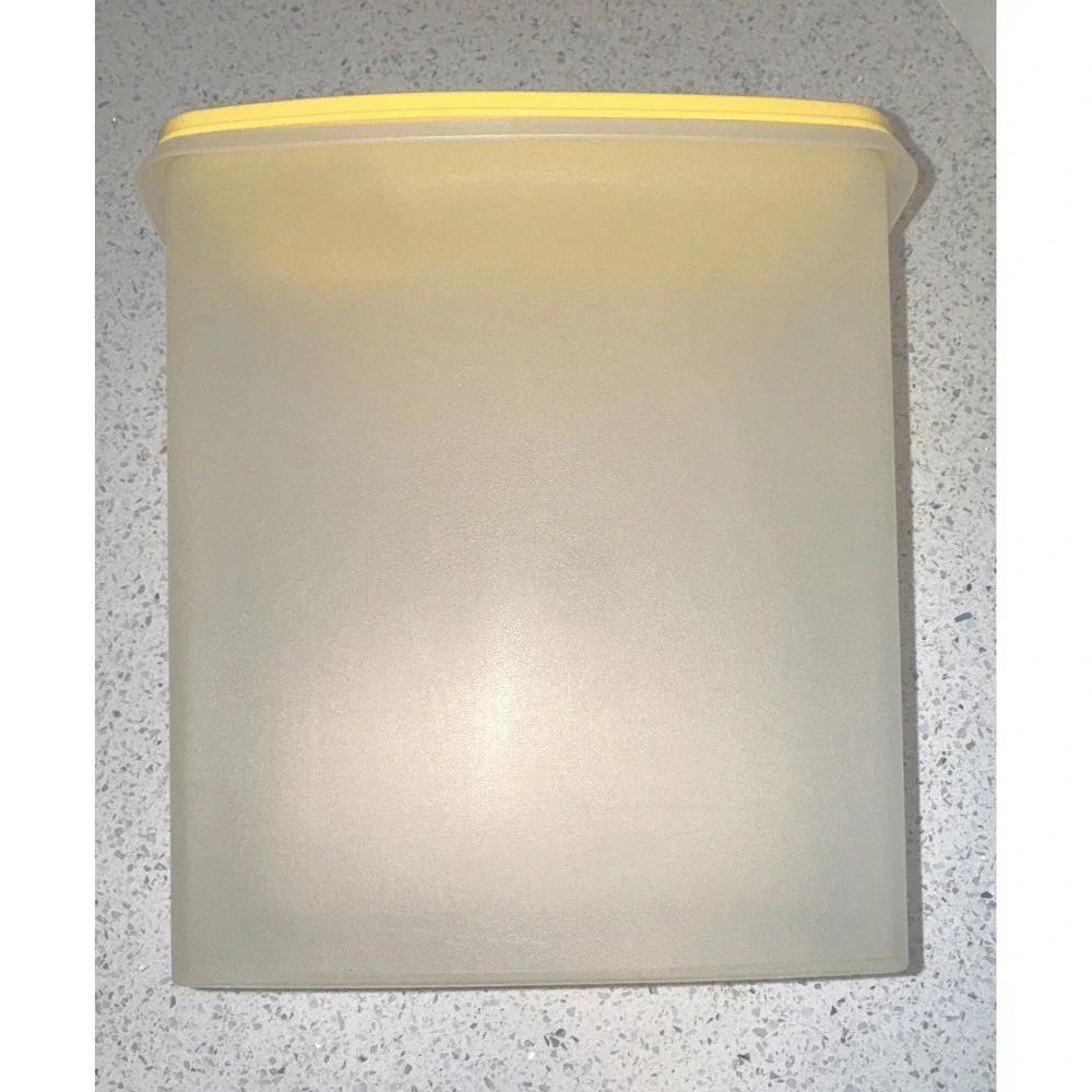 Tupperware Modular Mates Super‎ Cereal Storer Keeper 20 Cup/4.8L Yellow Seal